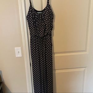 BRAND NEW W/ TAGS jumper size small.